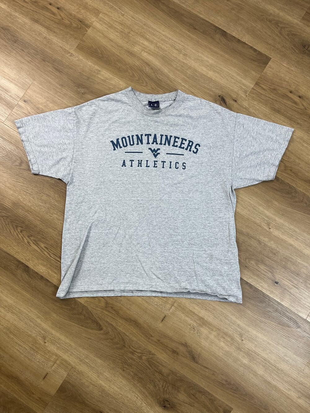 WVU Mountaineers Athletics Tee Size L